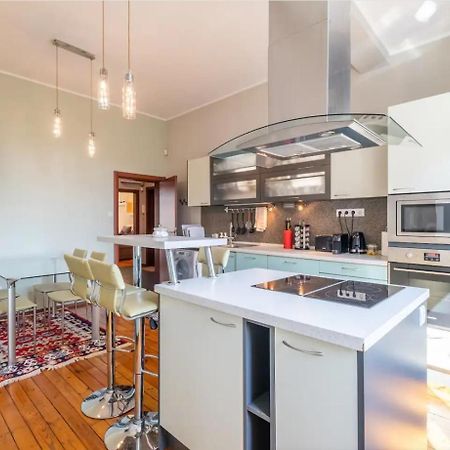 Charming 2Bdr Apartment In Historic Center With Parking Sofia Eksteriør bilde